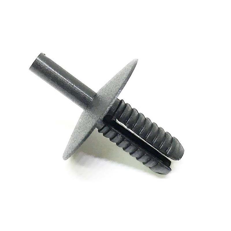 रिभेट क्लिप विस्तार गर्दै