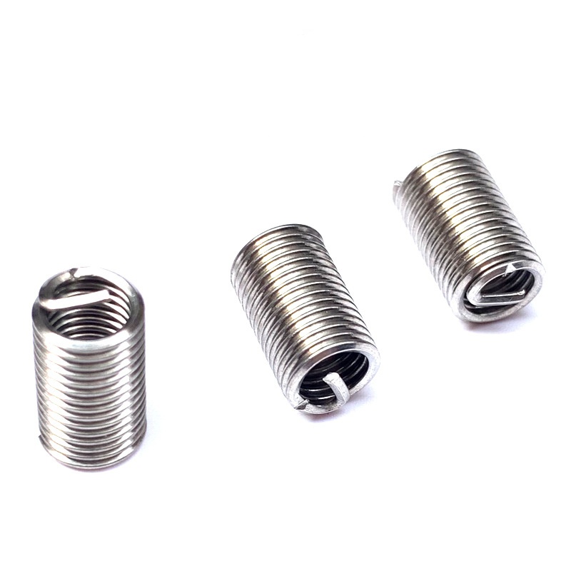 स्क्रू आस्तीन